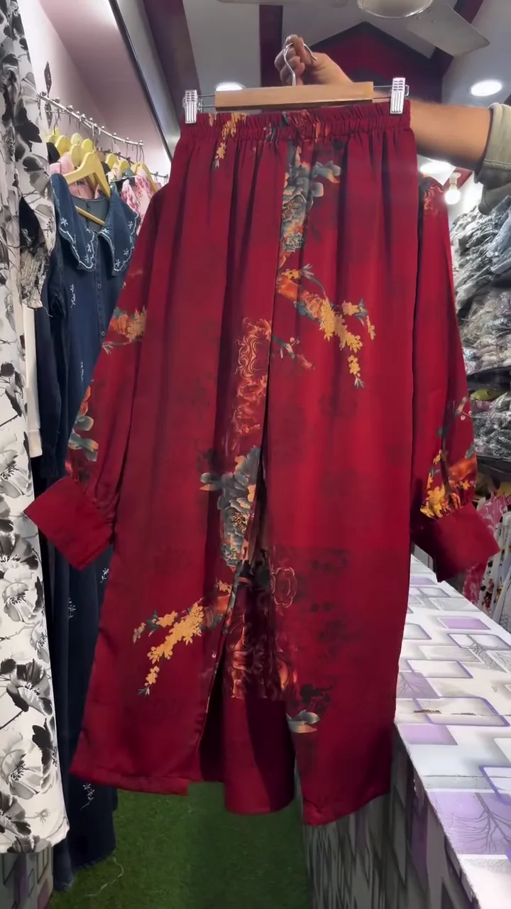 Elegant Ivory & Red Floral Print Longline Casual Shirt - Image 3